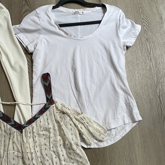 Blouse bundle - Picture 3 of 4